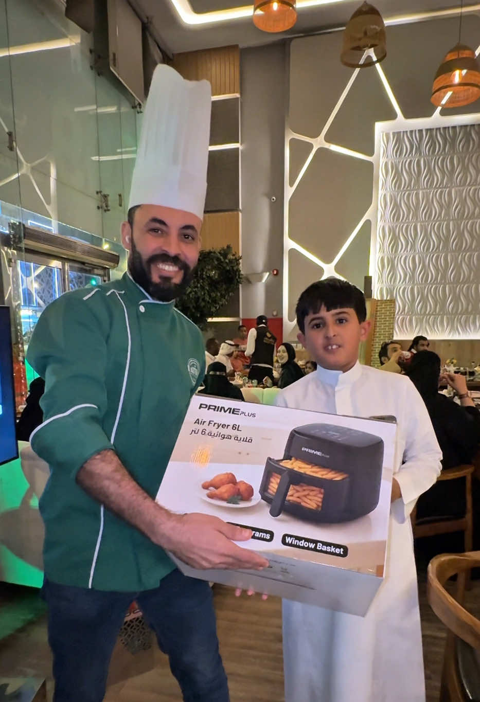@مطعم بيتش بارك الدمام