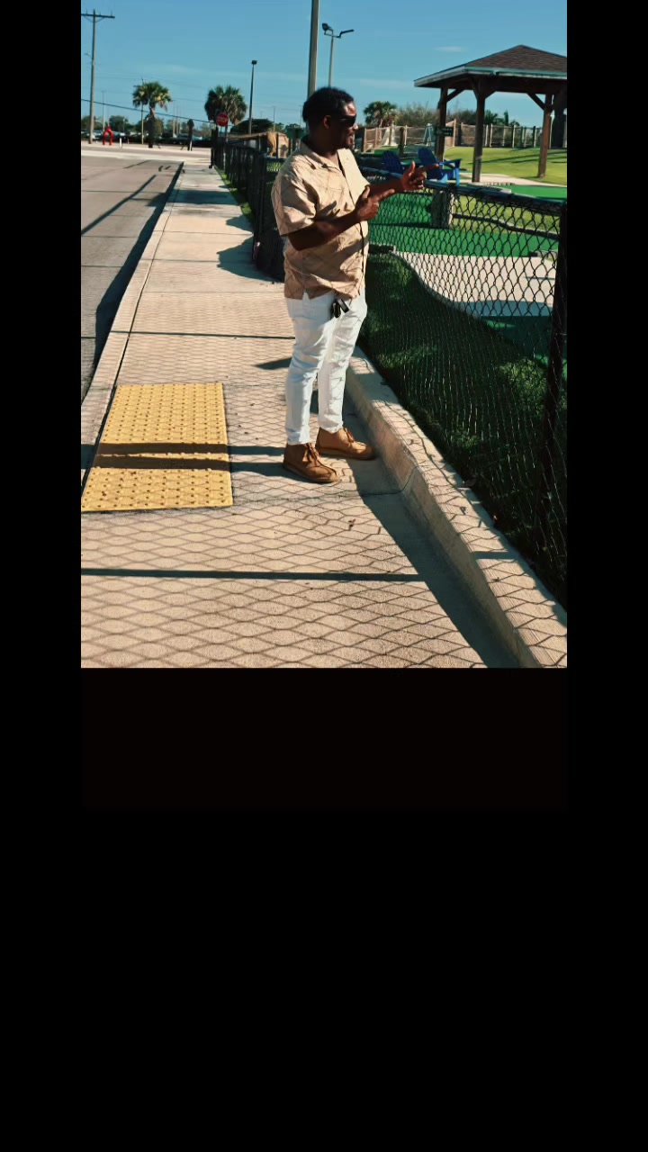 @876_tyrone