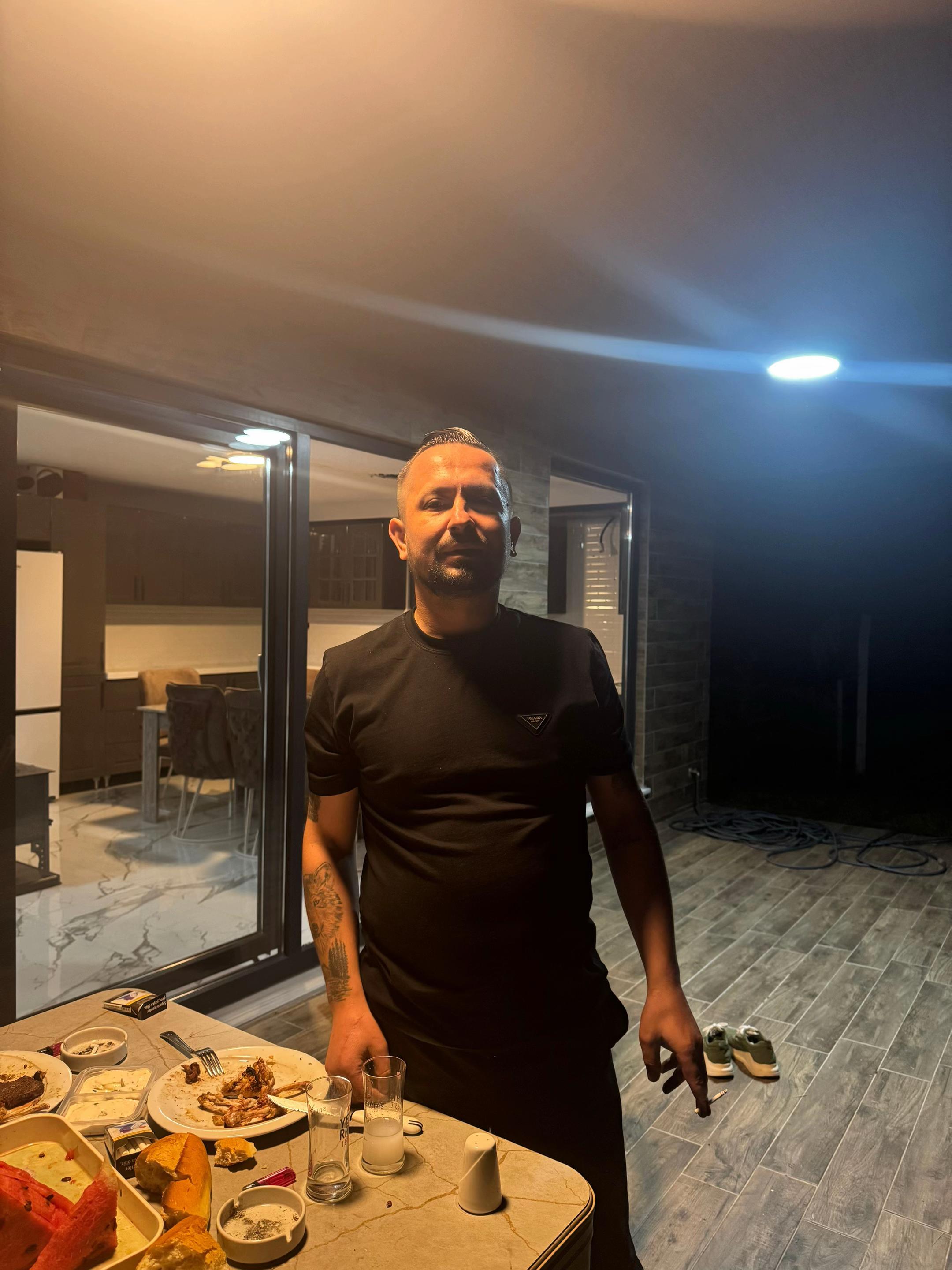 @G&uuml;ray Şar🇹🇷🇦🇱🇳🇬🐊