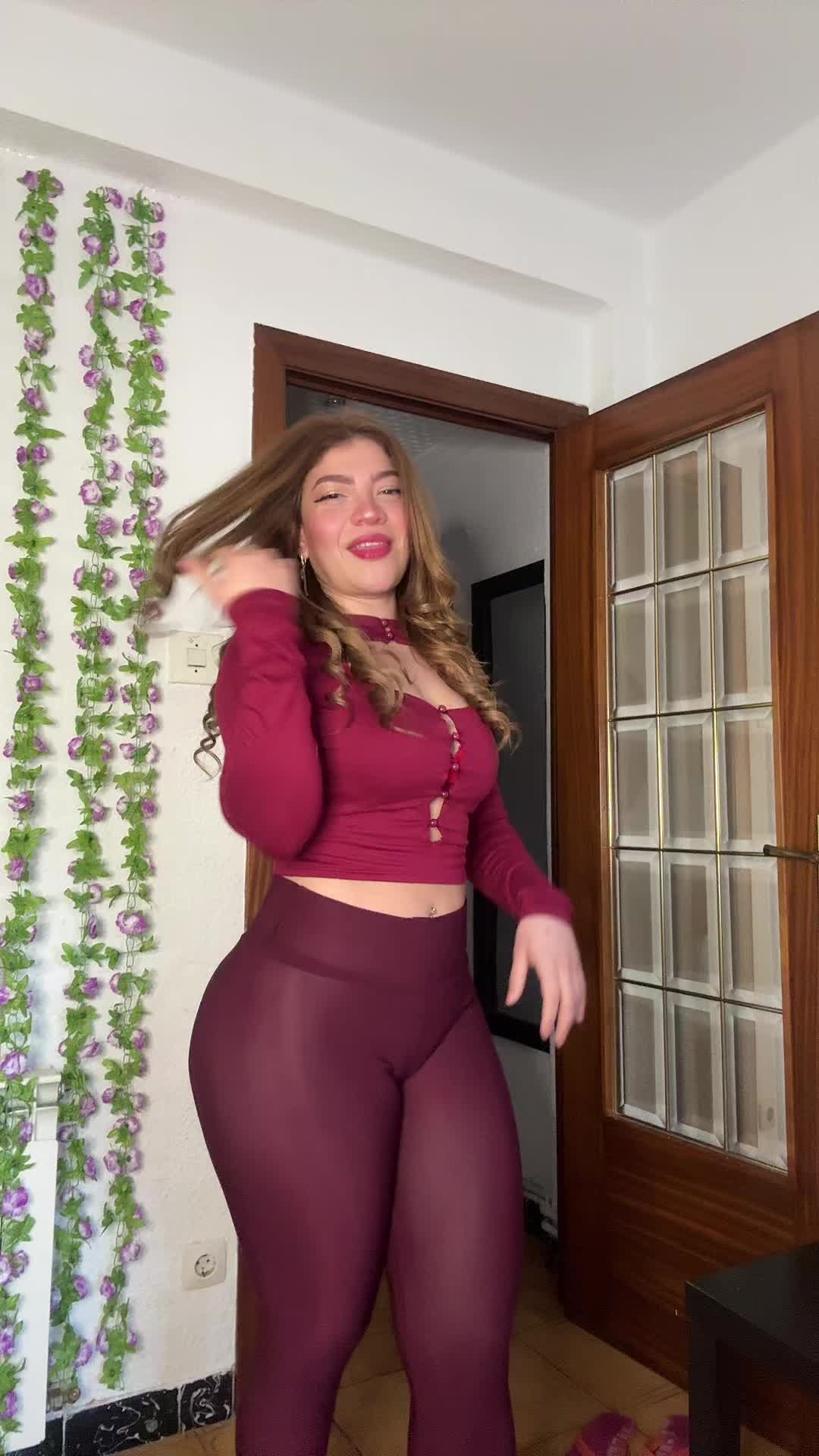 @Karina Acu&ntilde;a