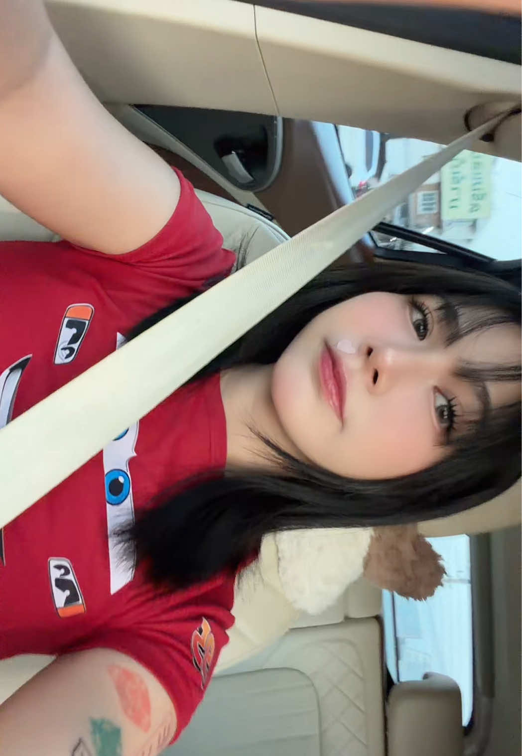 @โมนิซึกะฟ้าฟื้น 🧃
