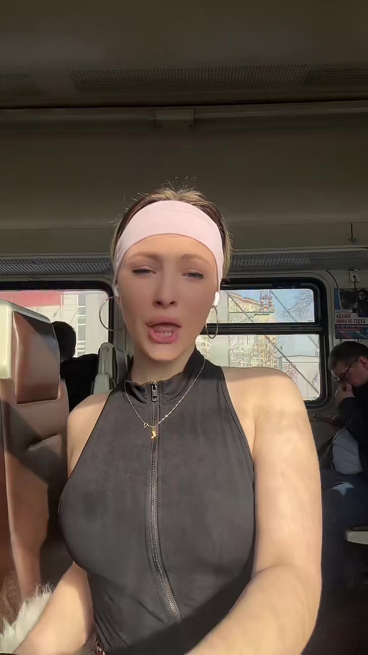 @пупсик👄