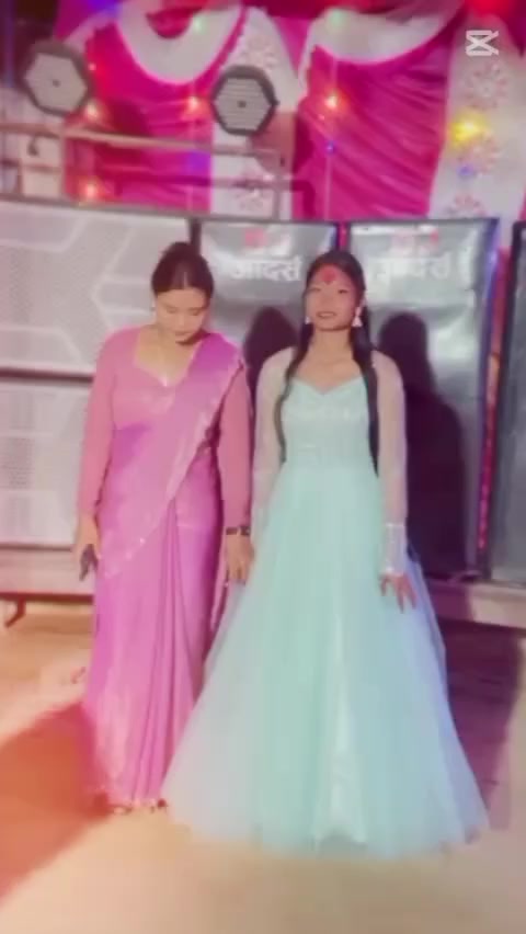 @_Gita___rana😘
