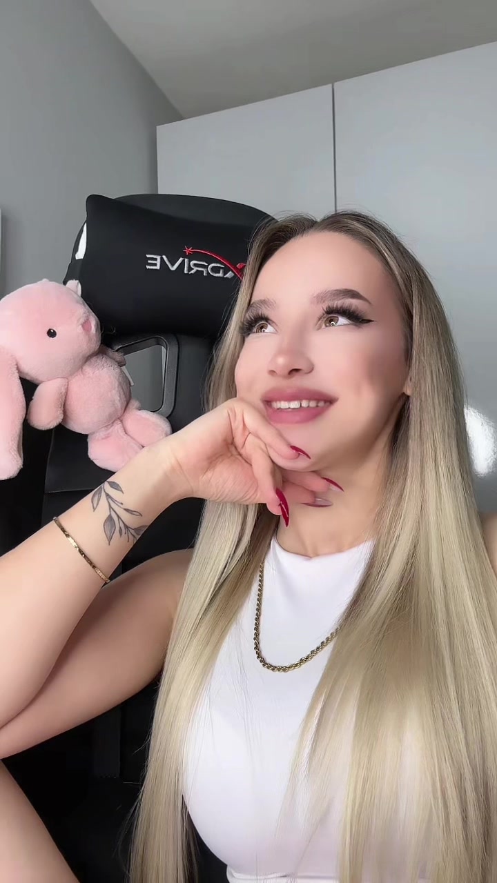@Sude’ 🧸