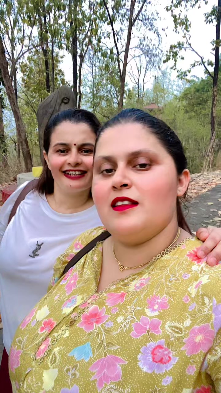 @Pretty panthi