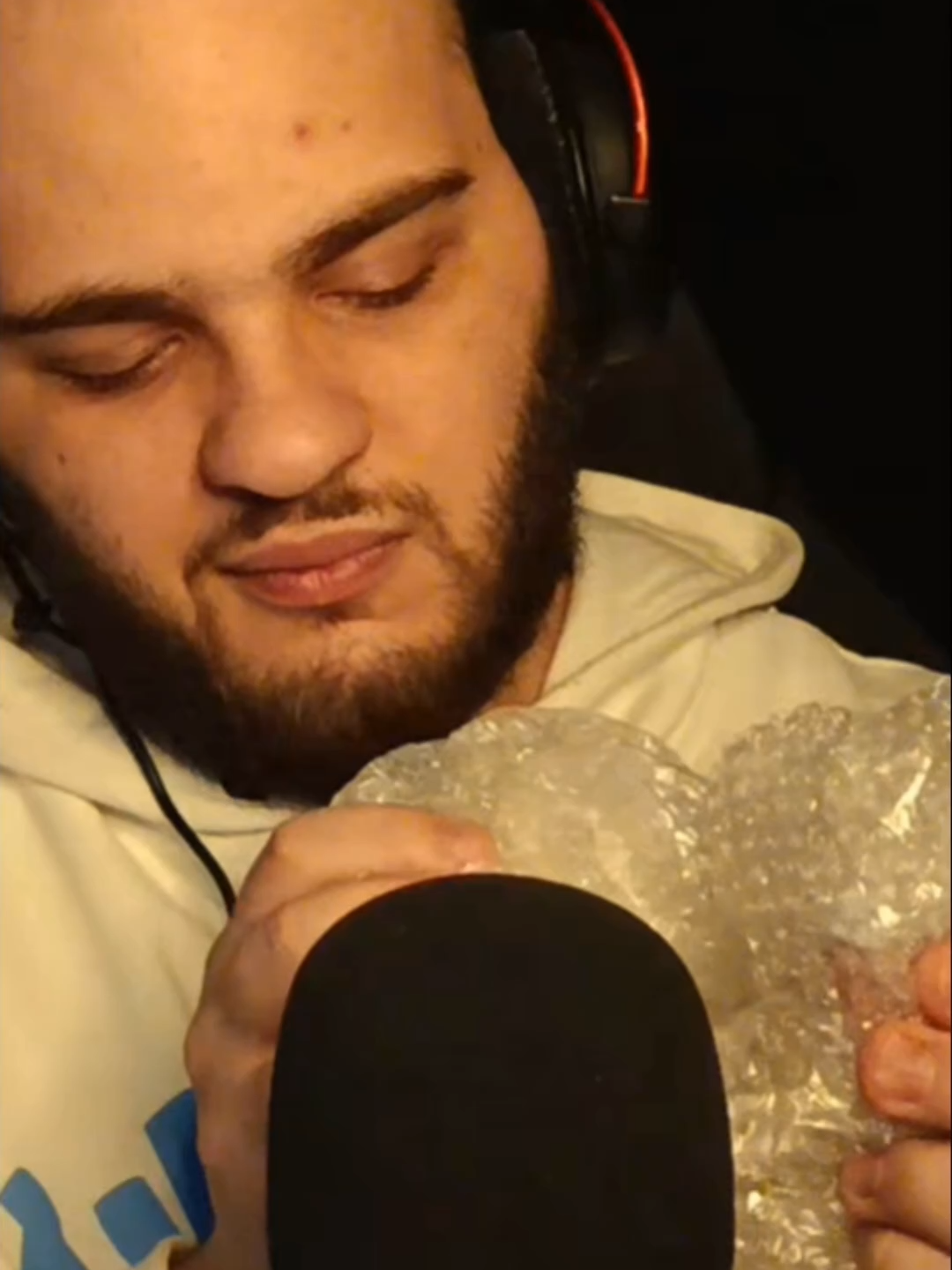 @Zhedix ASMR