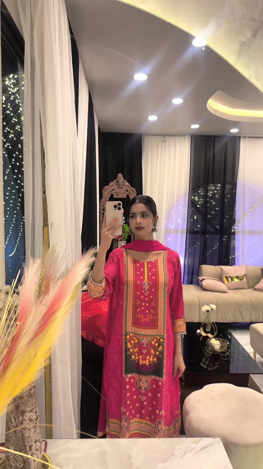 @𝐊𝐡𝐮𝐬𝐡𝐢 𝐏𝐚𝐧𝐣𝐢𝐲𝐚𝐫ॐ