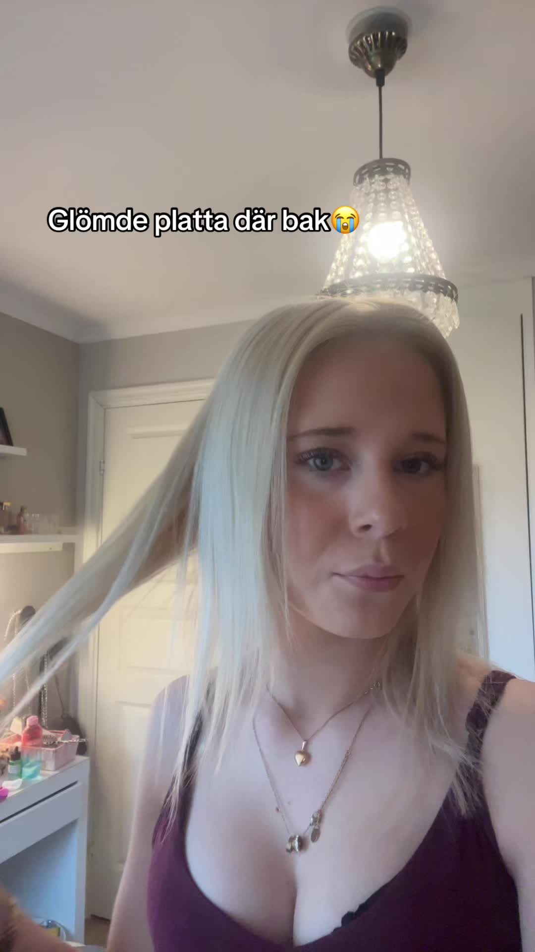 @𝕃𝕚𝕤𝕖𝕟