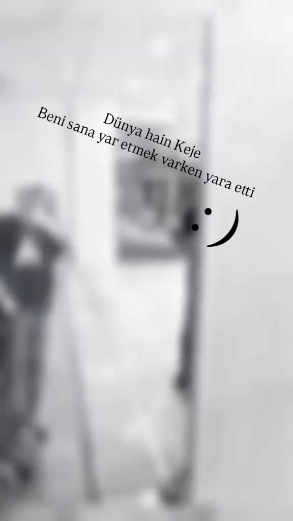 @𝐆𝐔𝐄𝐑𝐑𝐀🦅