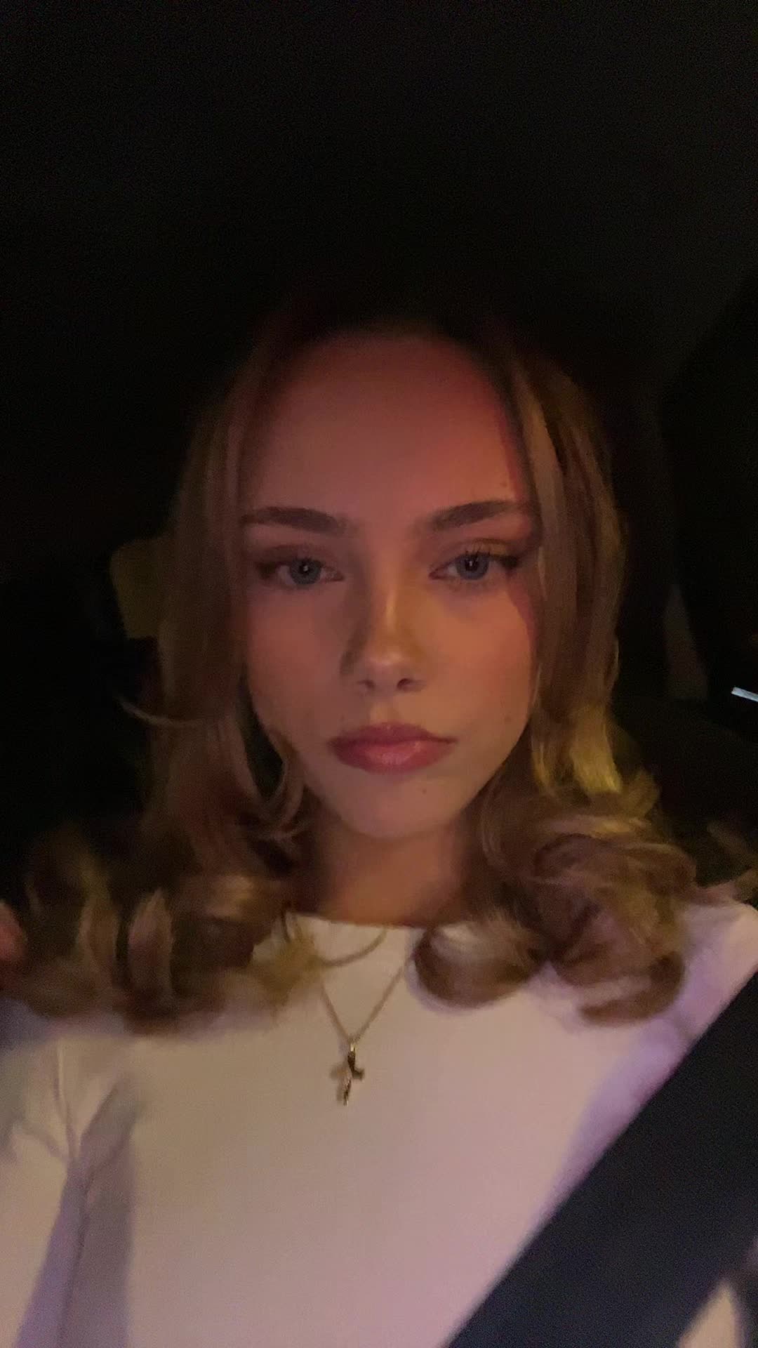 @˚₊‧ 𝒾𝓃𝑒𝓈𝒶🪽‧₊˚