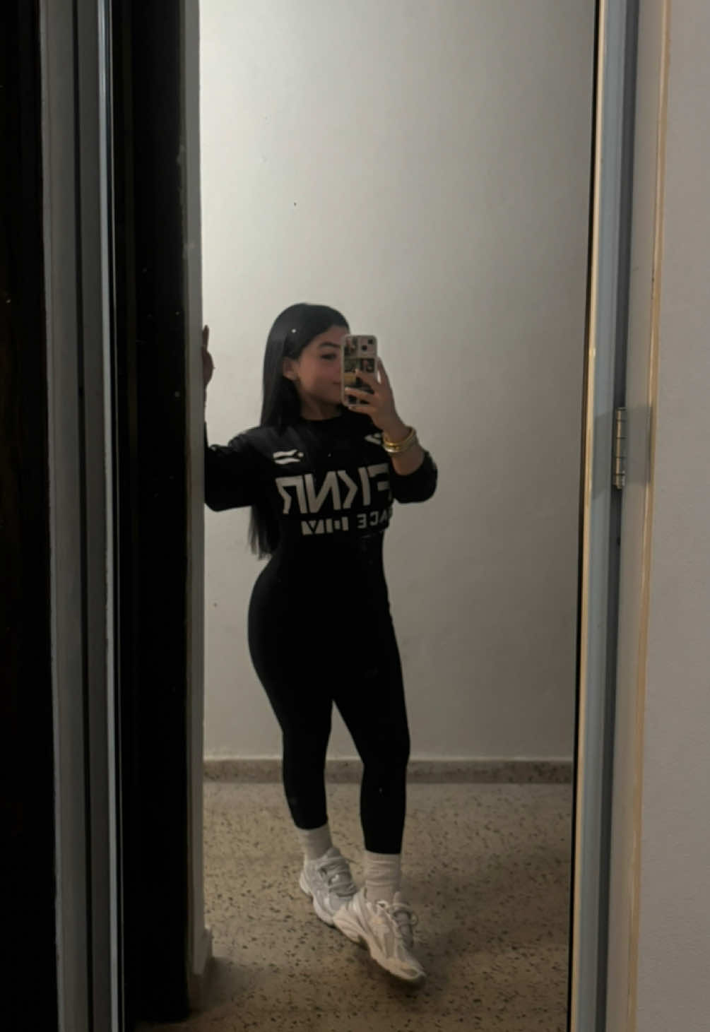 @danieliz