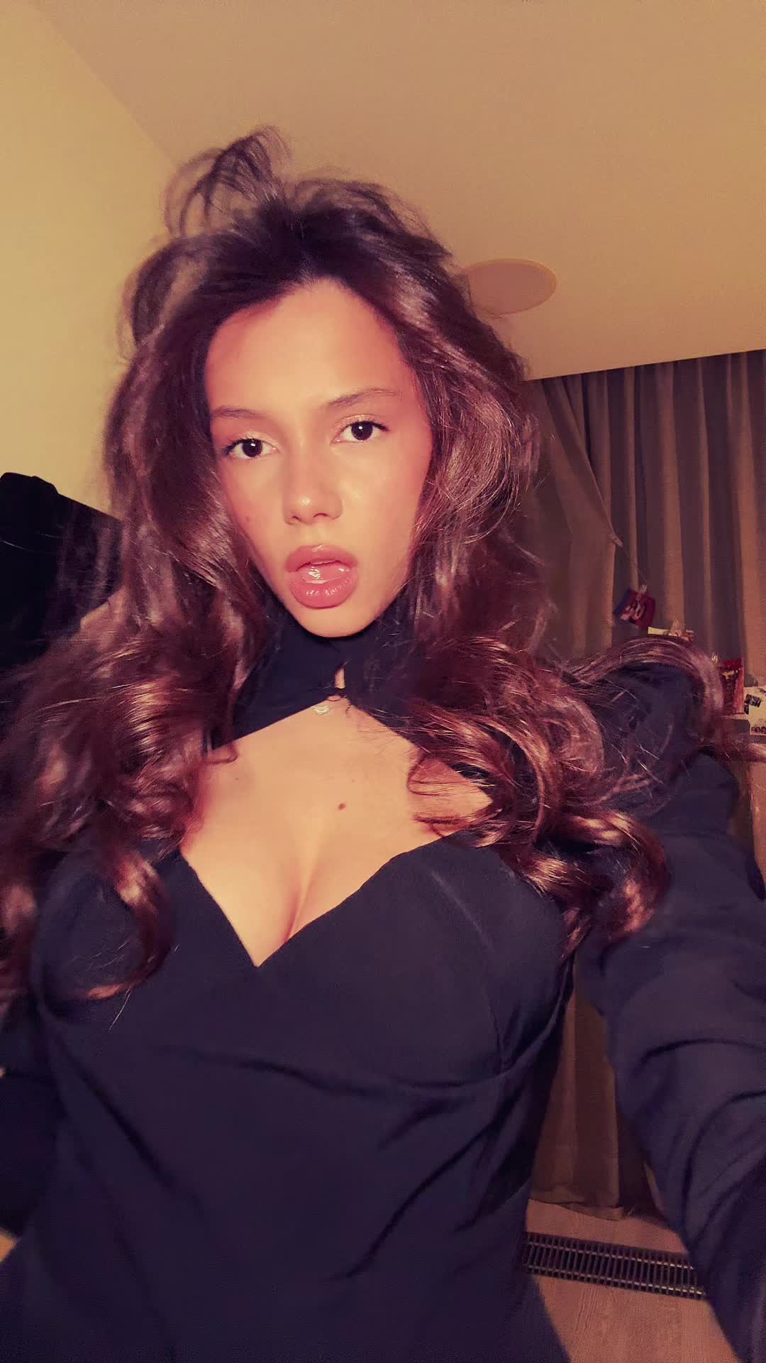 @Mayamuraru