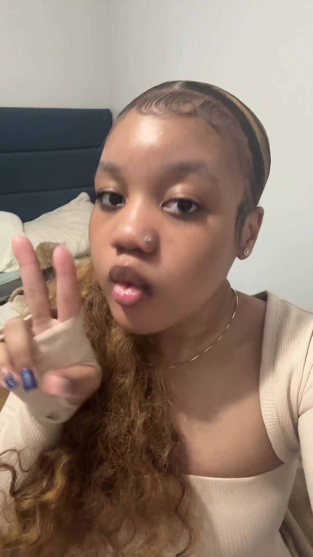 @👸🏽