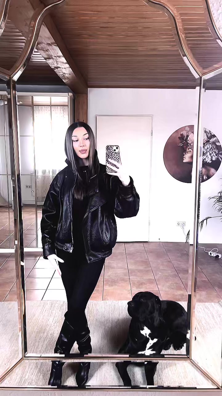 @𝐸