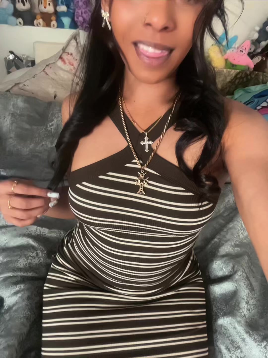@theyluv_resh