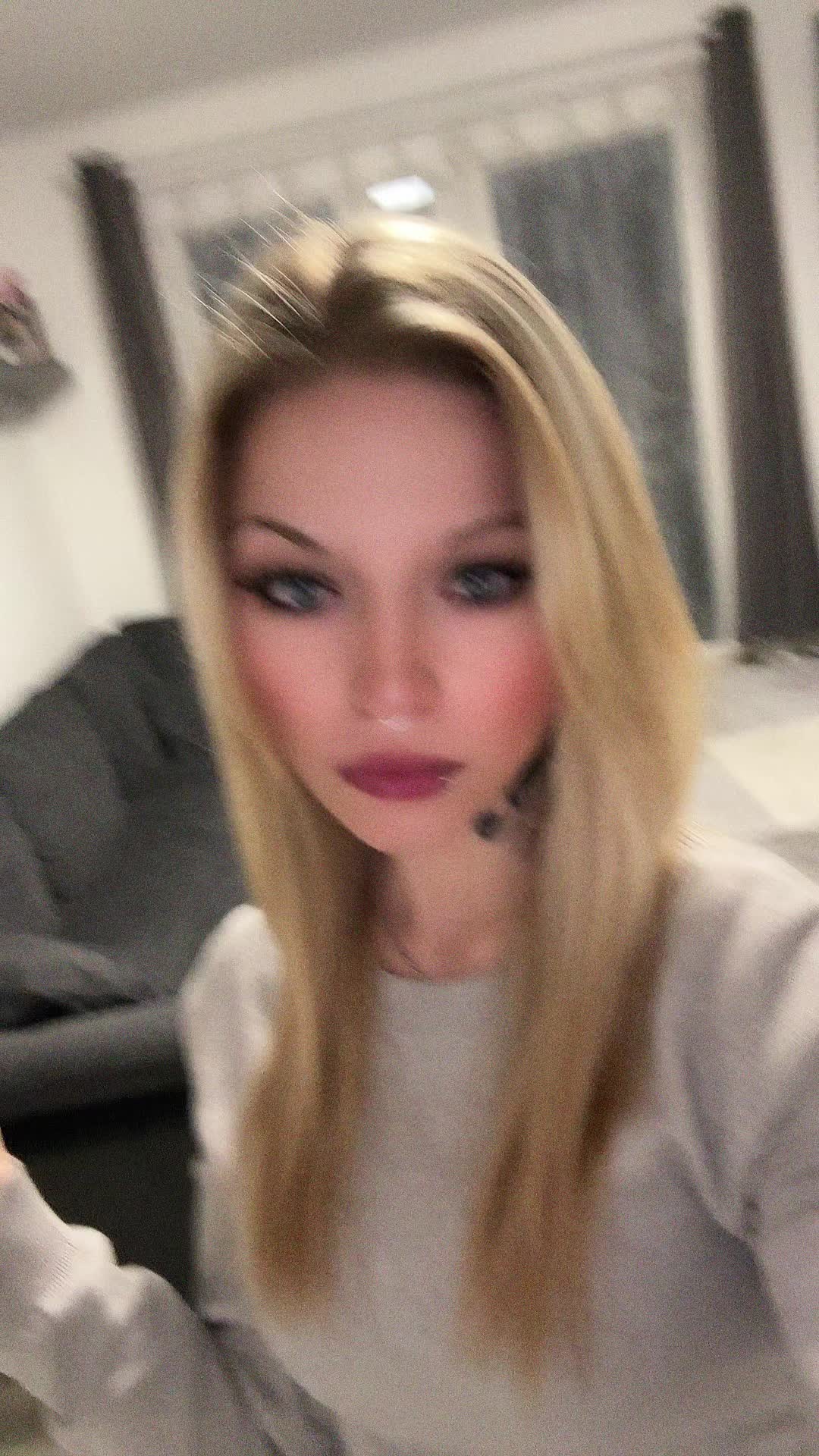 @Franzii