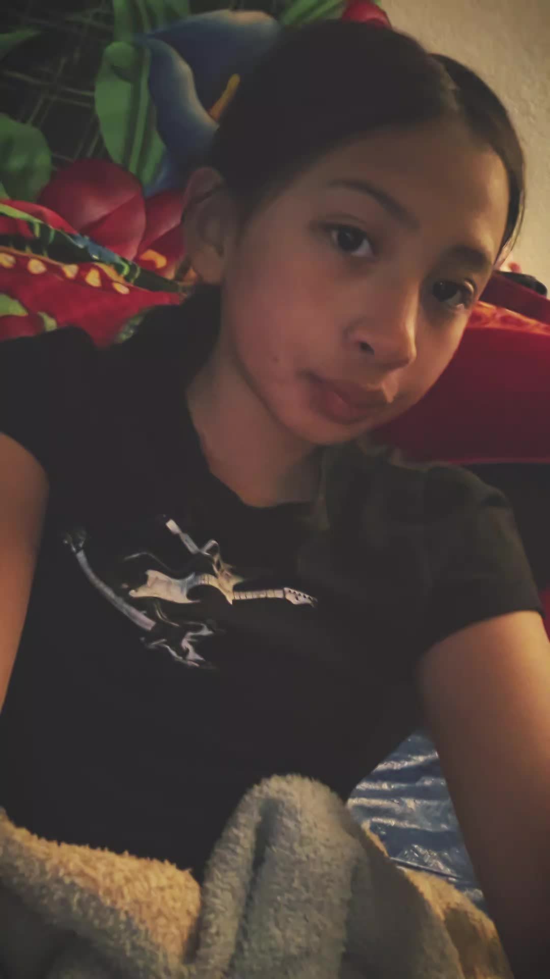 @Mueylani15