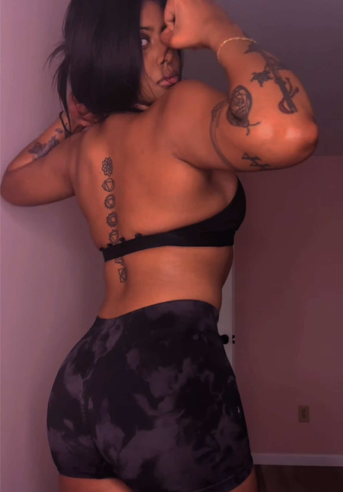 @E