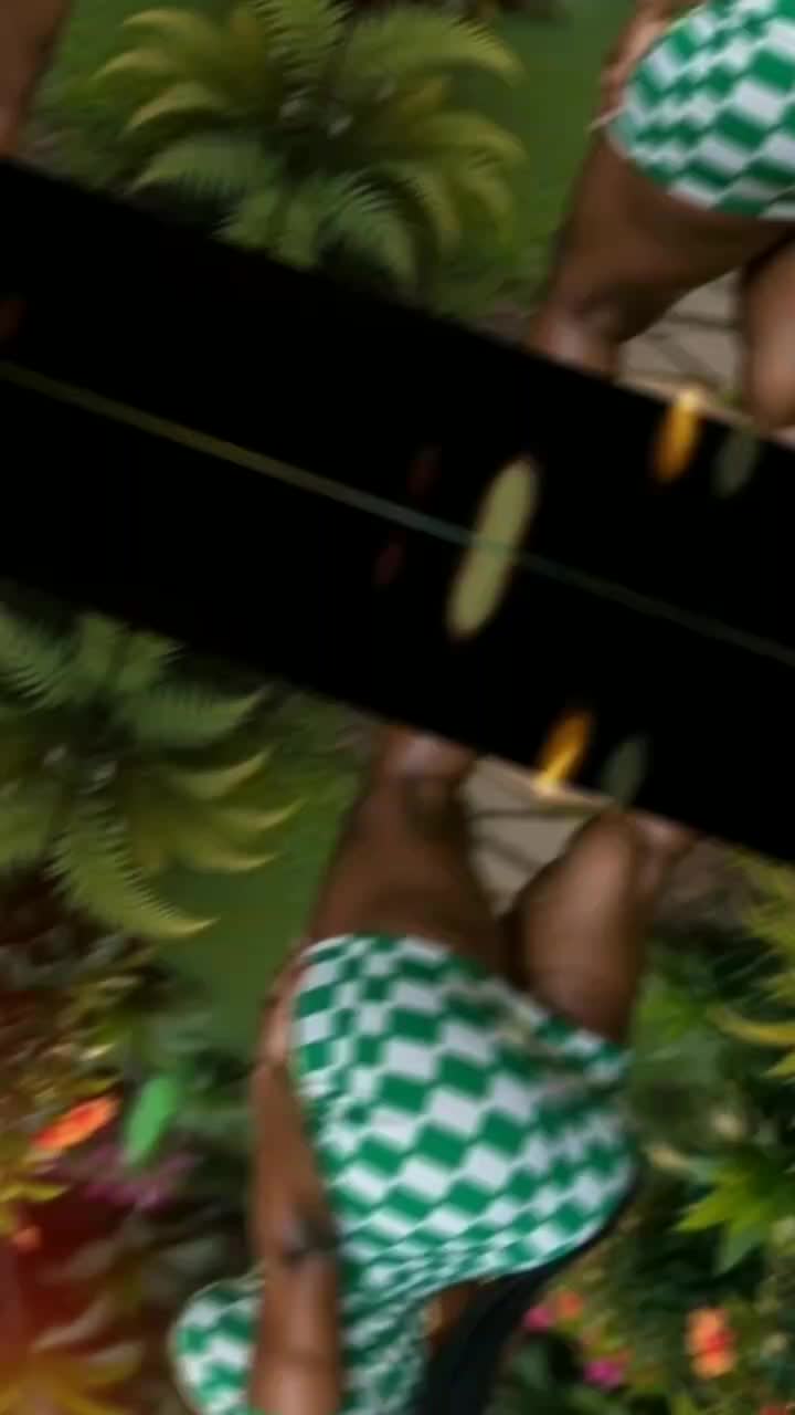 @Juicy ass