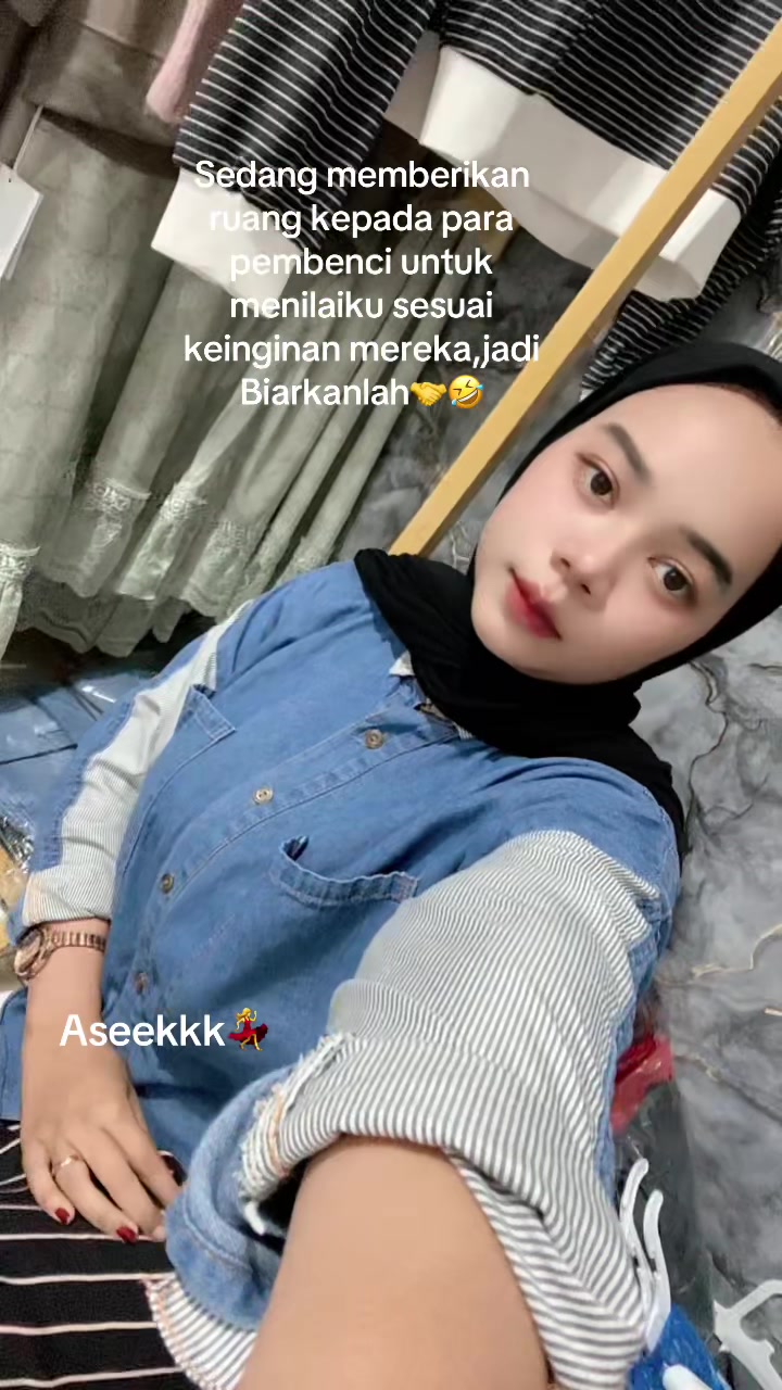 @Eka Eylash dan Behel gigi