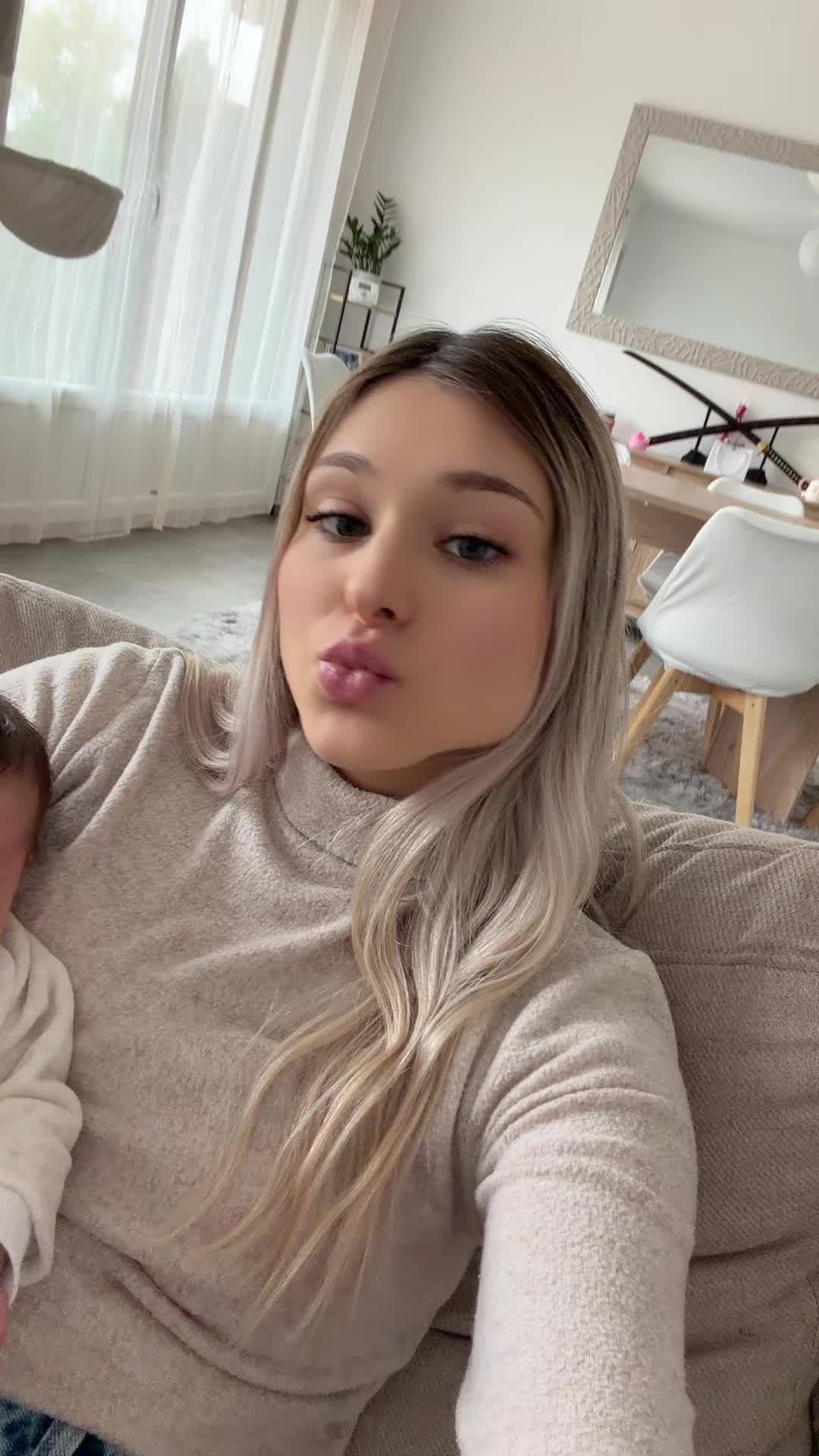 @lapetiteblonde🤍