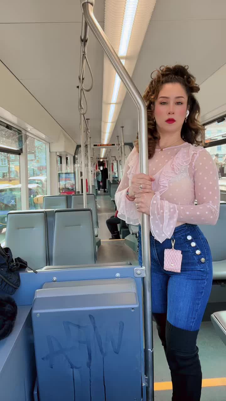 @Isabelita