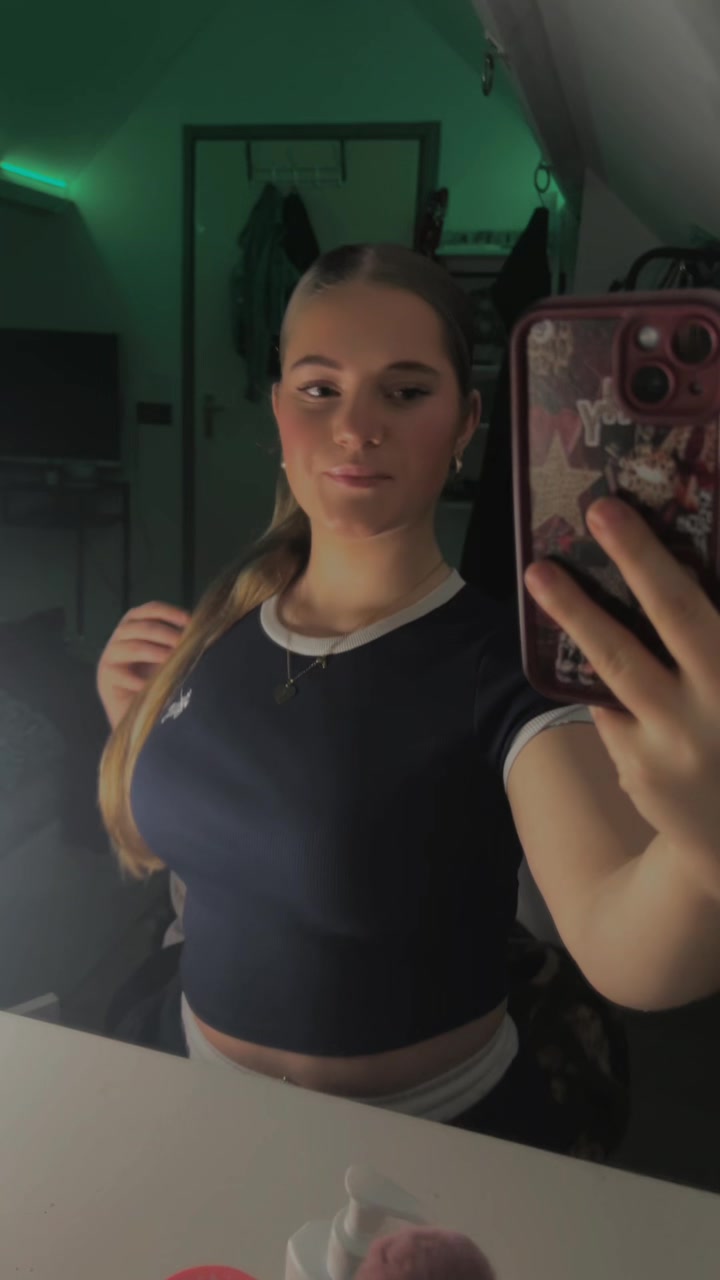 @Mila;)🤍