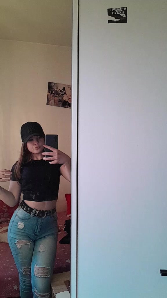 @Jovana🤎