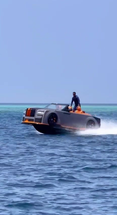 @AQUA BOY MALDIVES