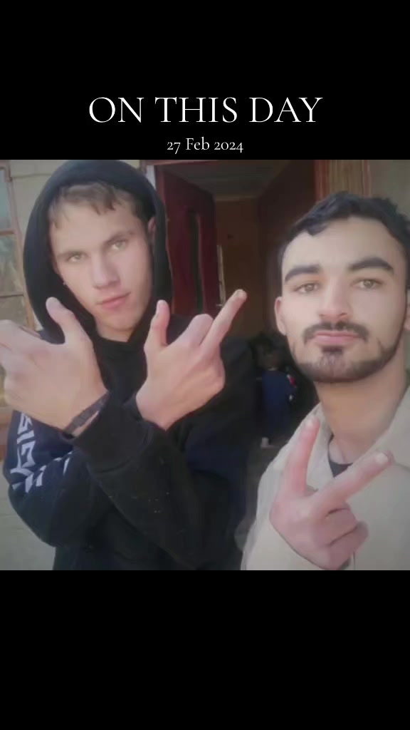 @Aaron_boii✌✌