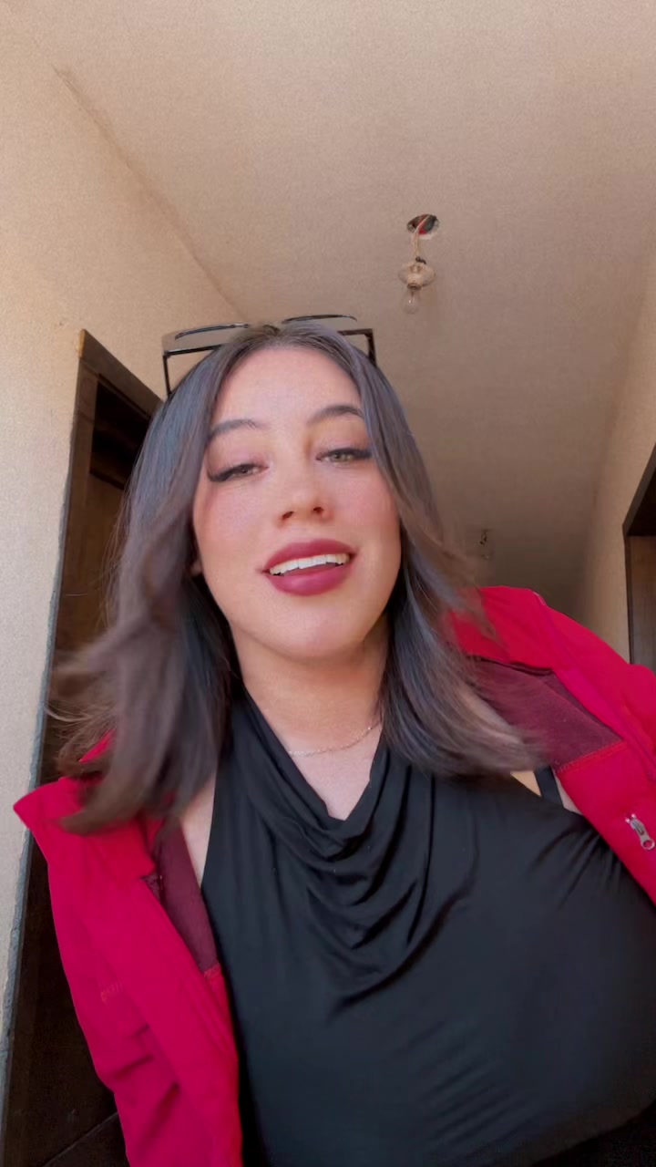 @Alondra Brambila