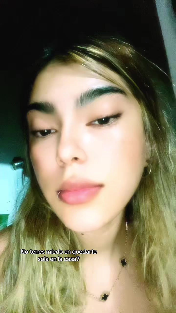 @Elizabeth Jara