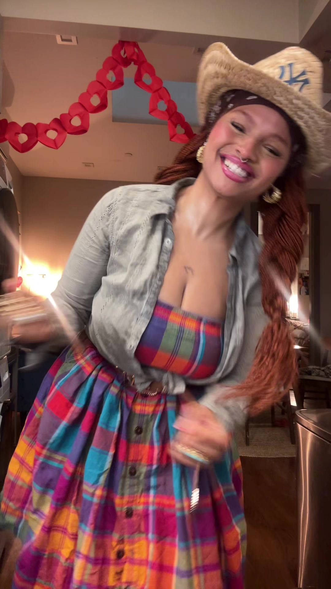 @ava