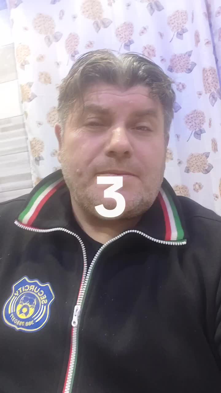 @Giovanni Costolone r