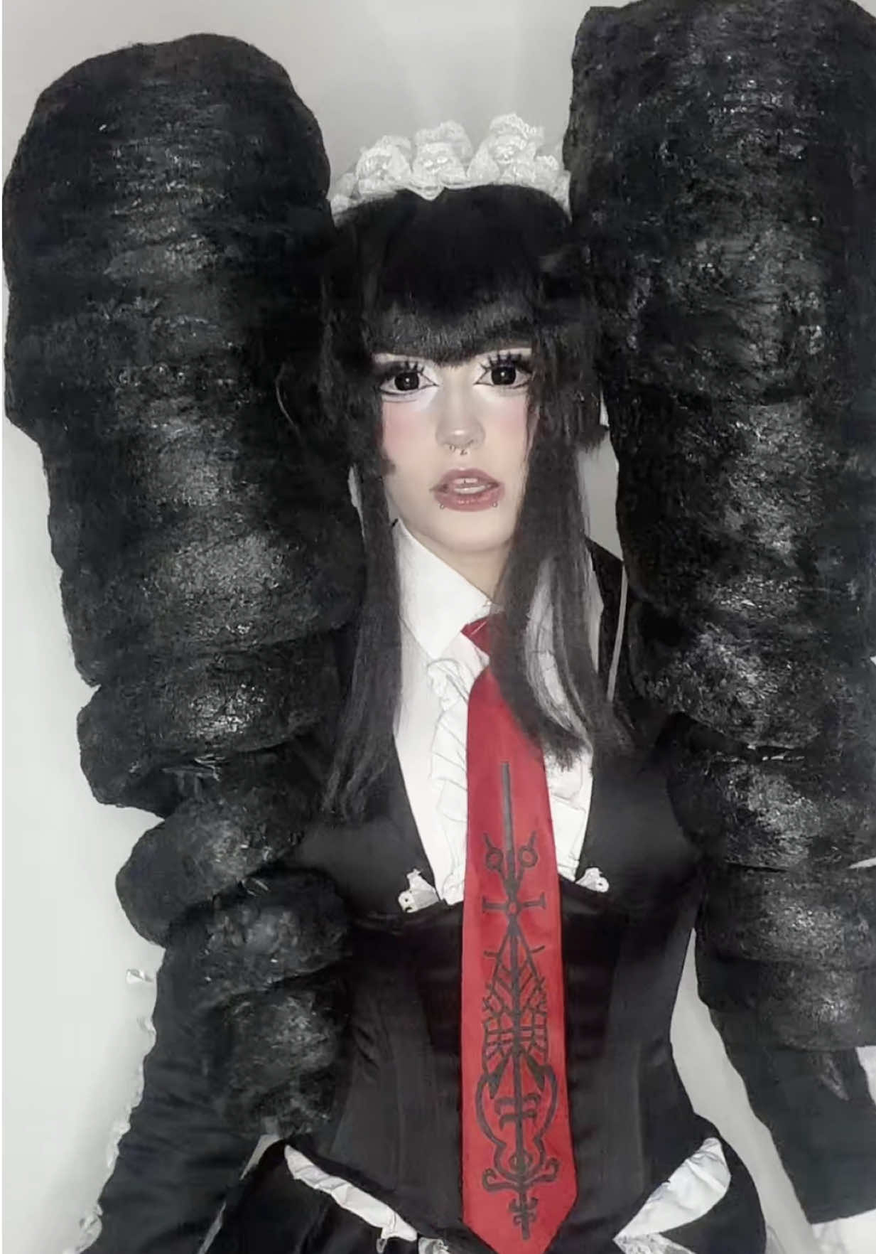 @🖤𝓢𝓸𝓹𝓱🖤