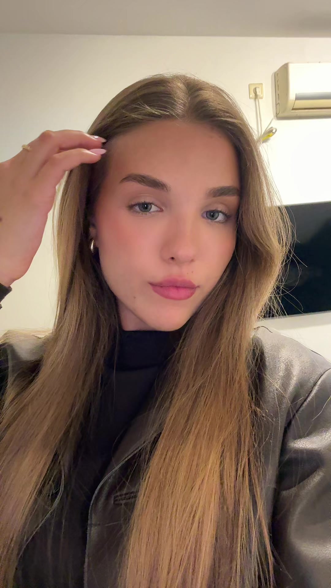 @Polina🩷