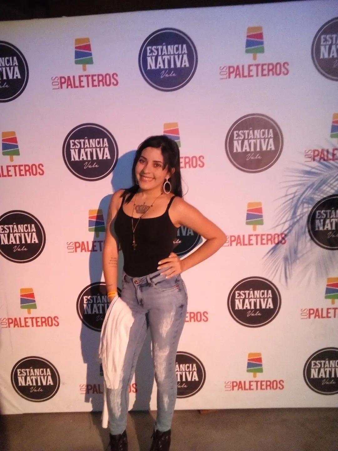 @CAROL LEITTE