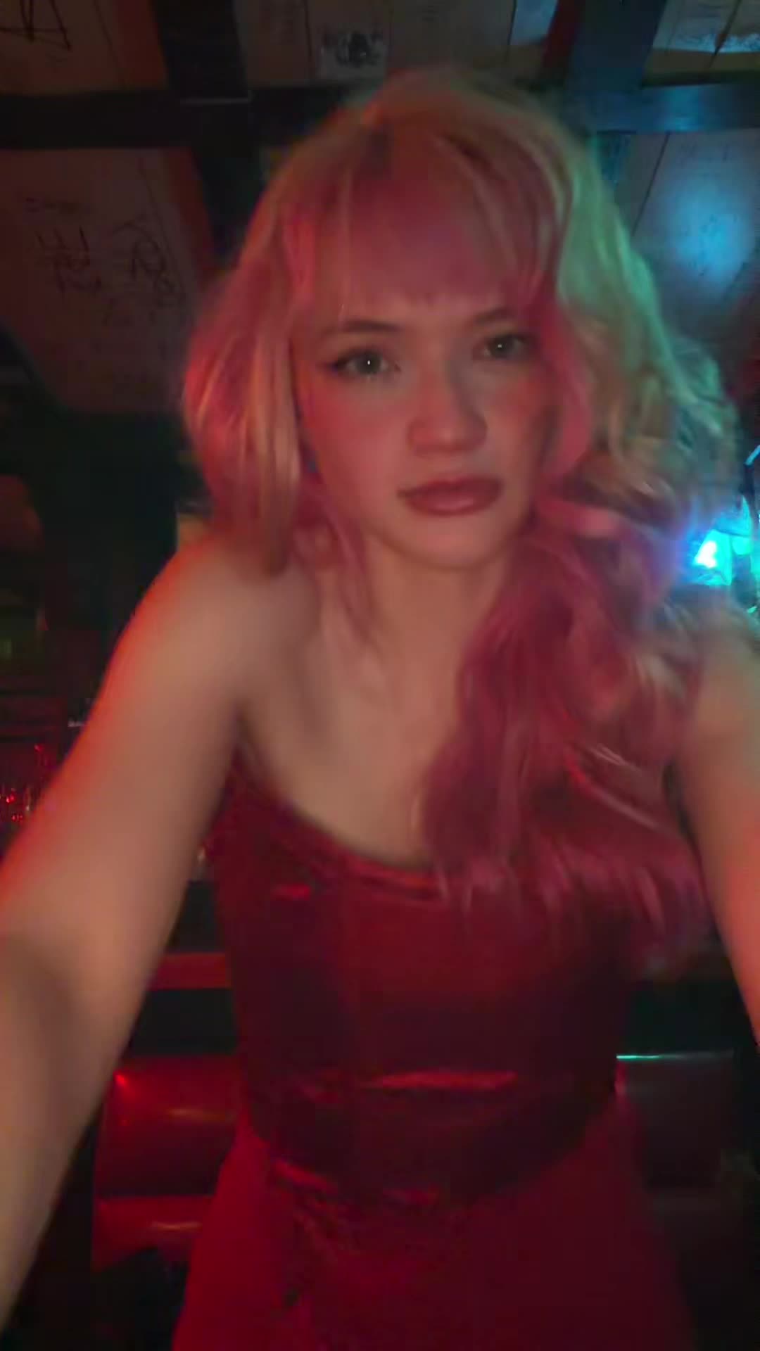@Ella Red