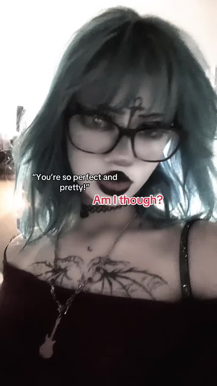 @bat_shapedcoffin