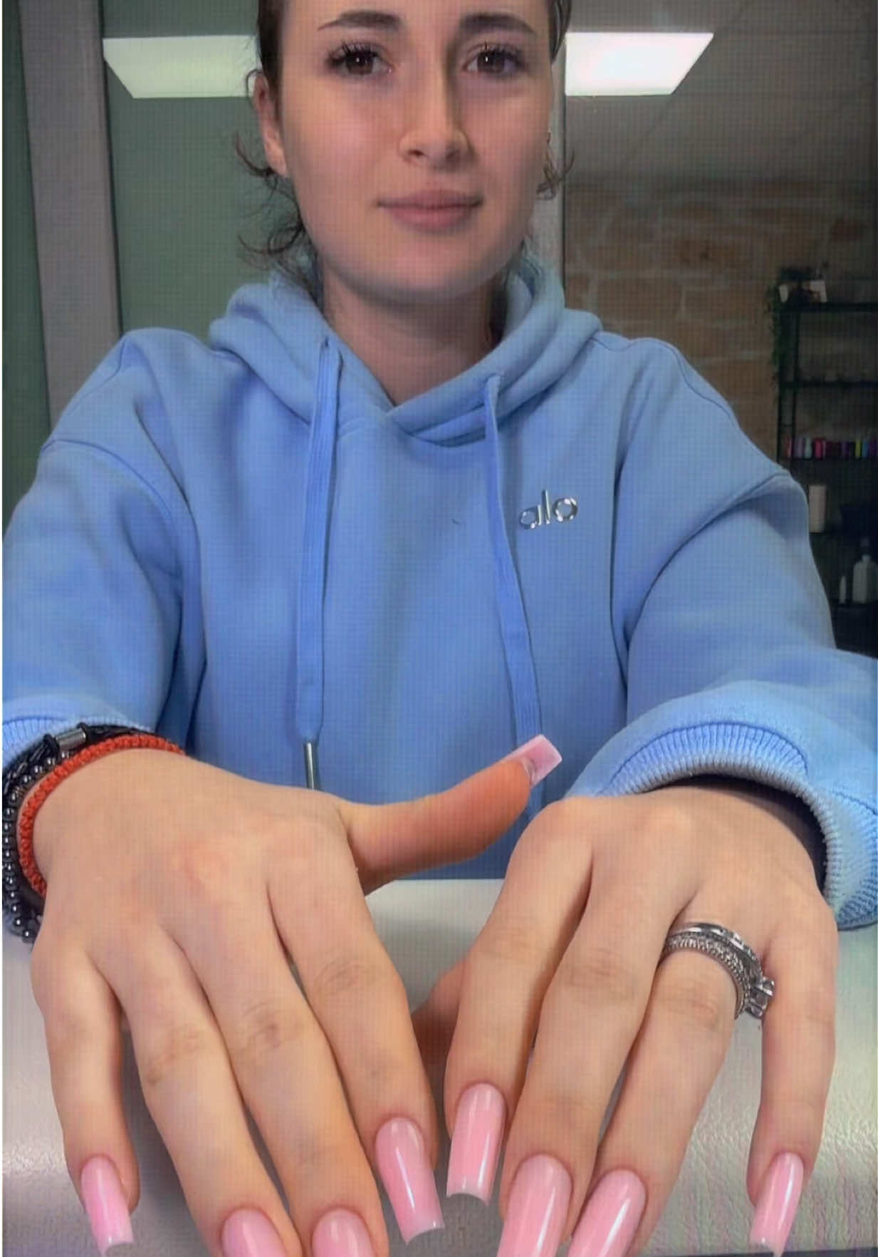 @𝓜𝓪𝓷𝓾𝓮𝓵𝓪🦋