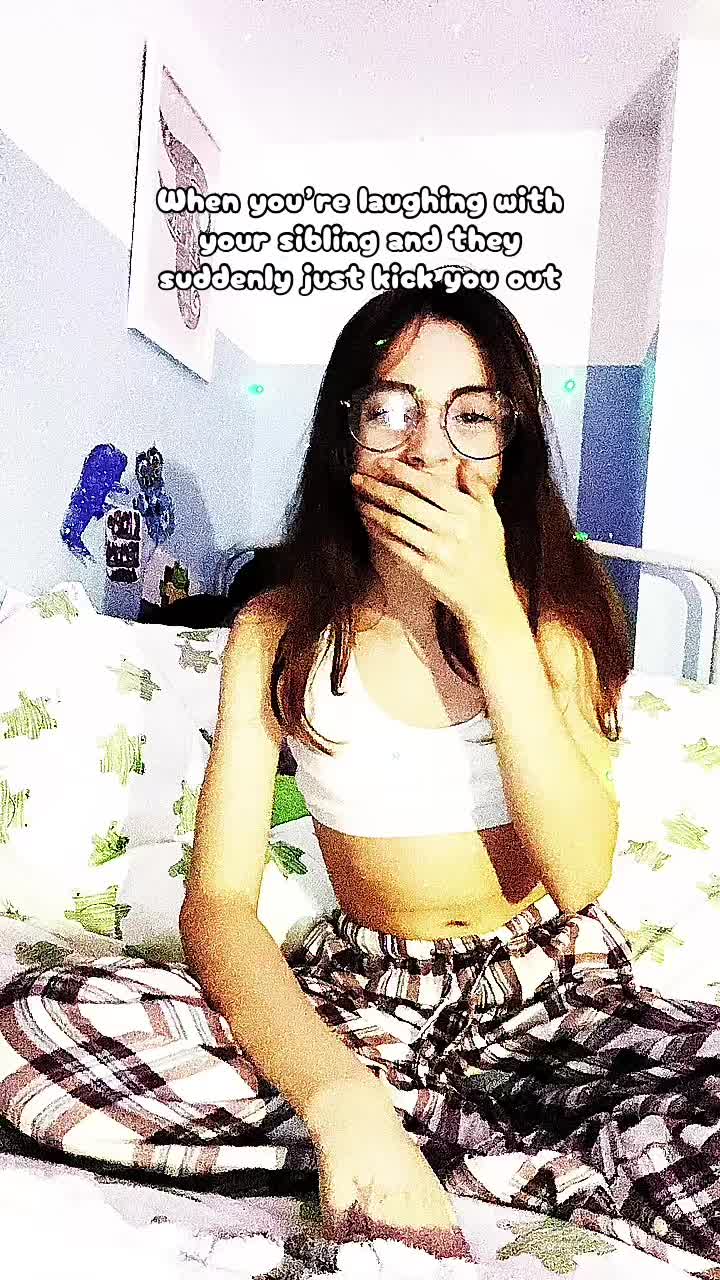 @★彡(𝐍𝐮𝐭𝐞𝐥𝐥𝐚)彡★