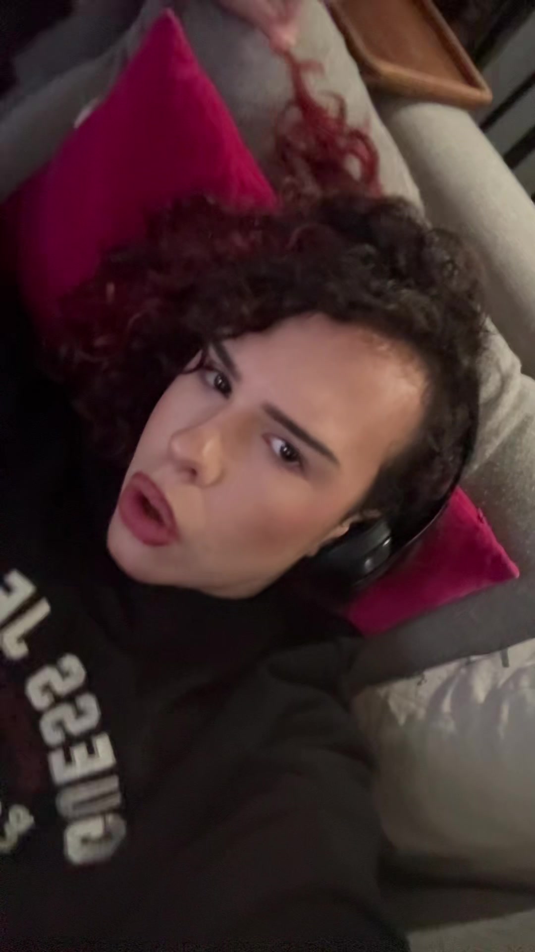 @j.