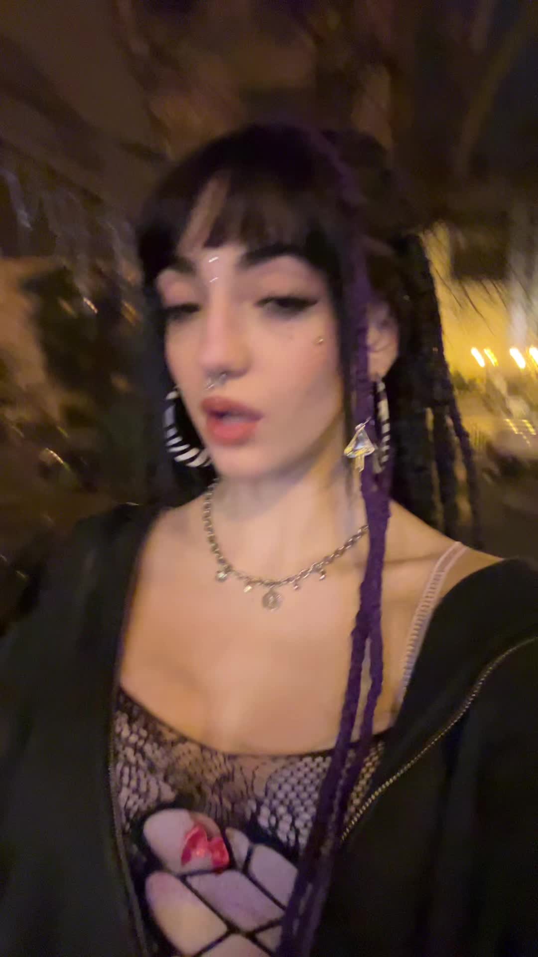 @iside___bhoo