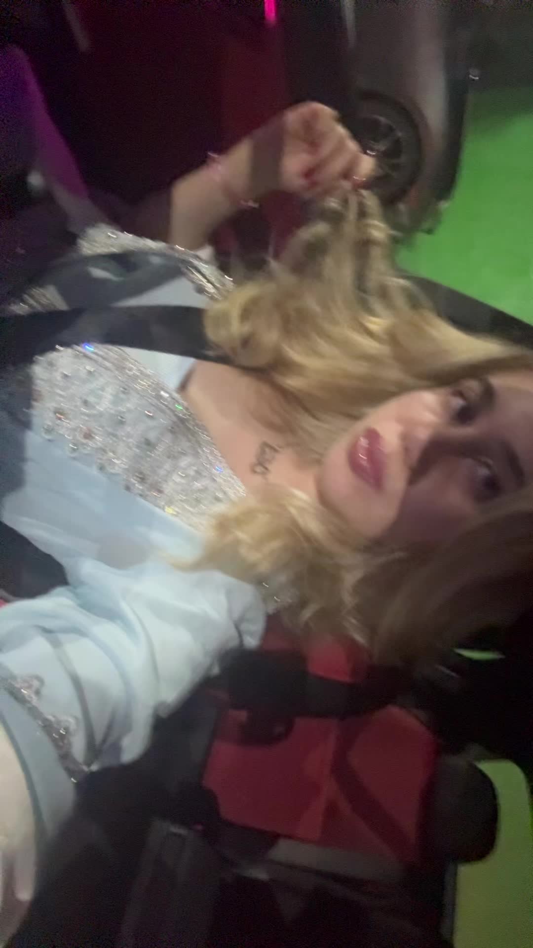 @☆彡rawr☆彡