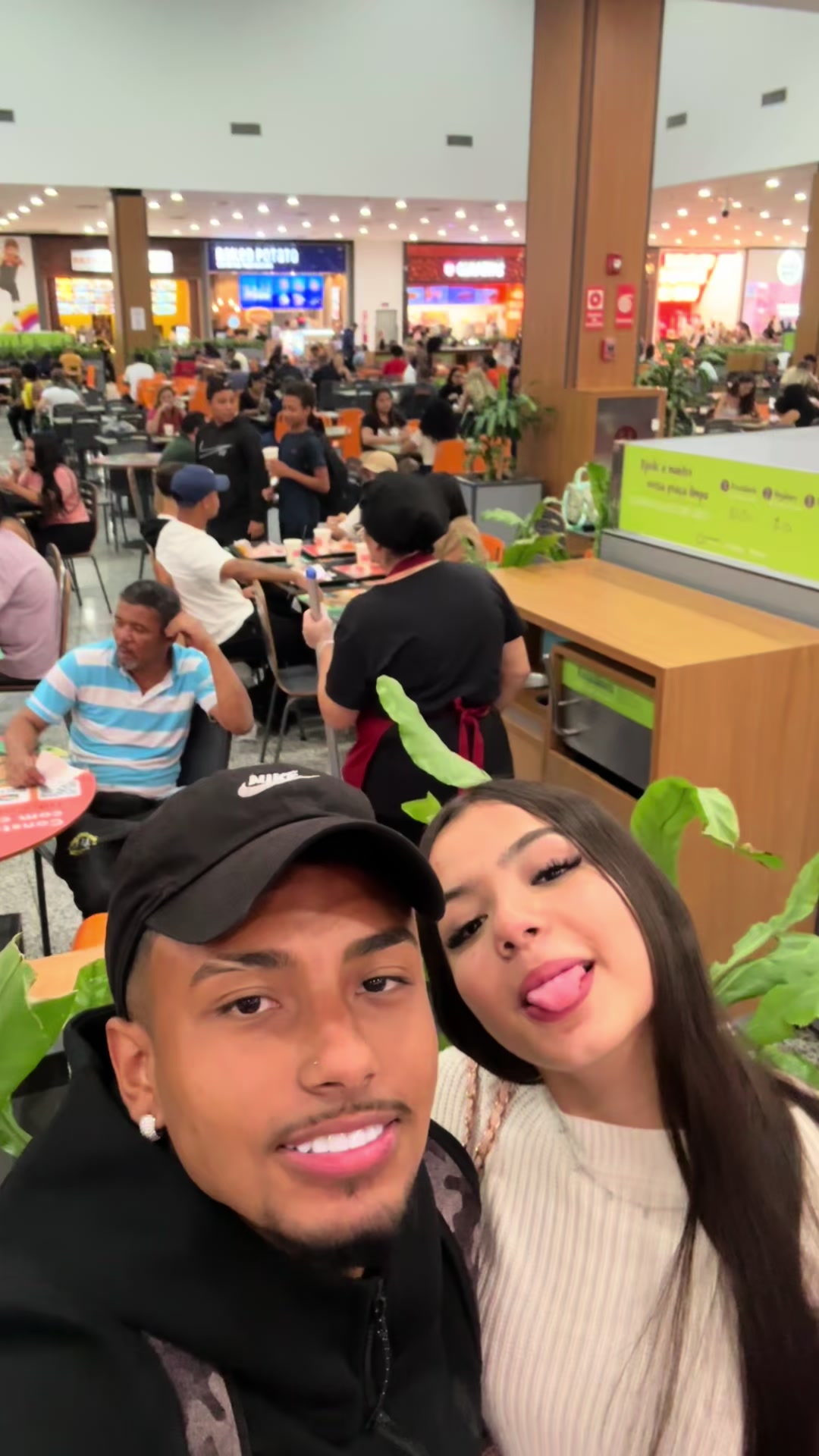 @nicolly_bom