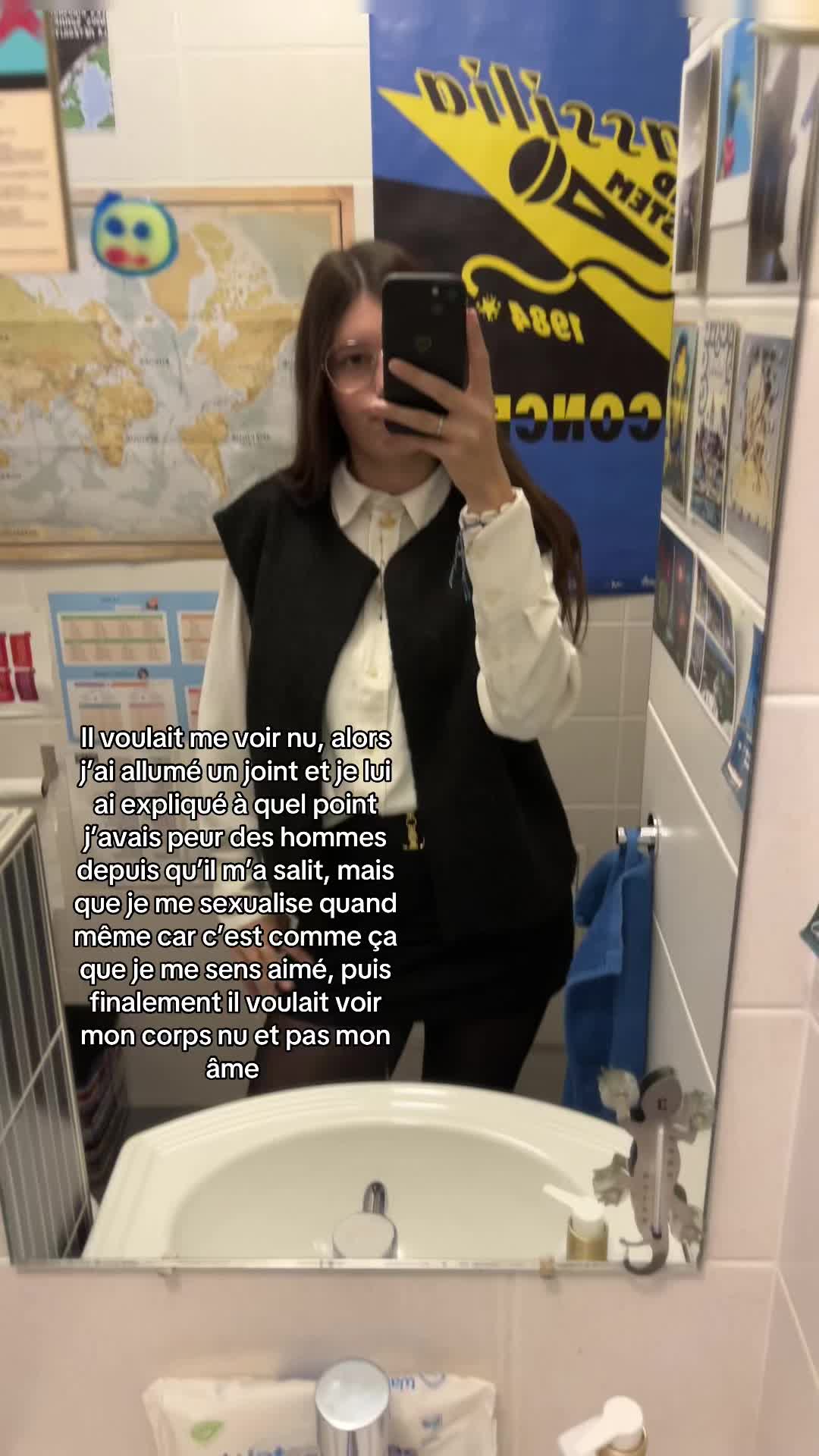 @&bull; Ambre &bull;