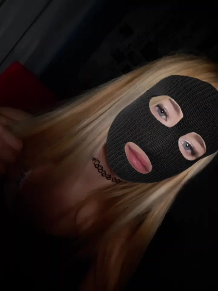 @⚜️