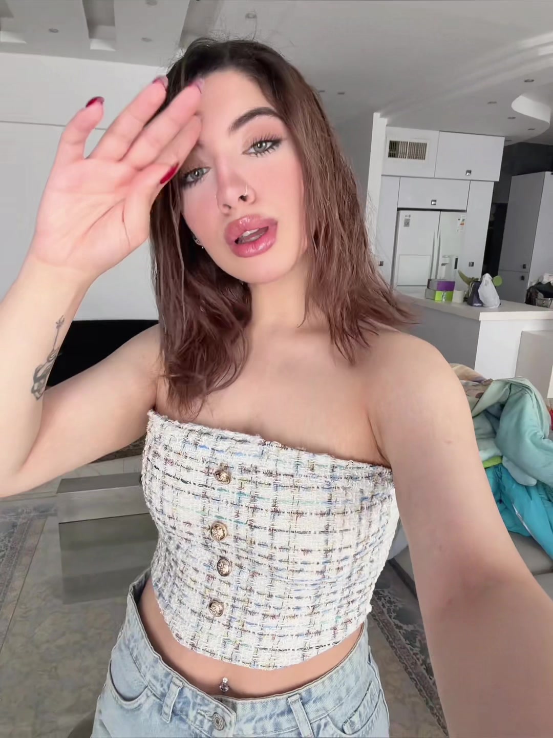 @H