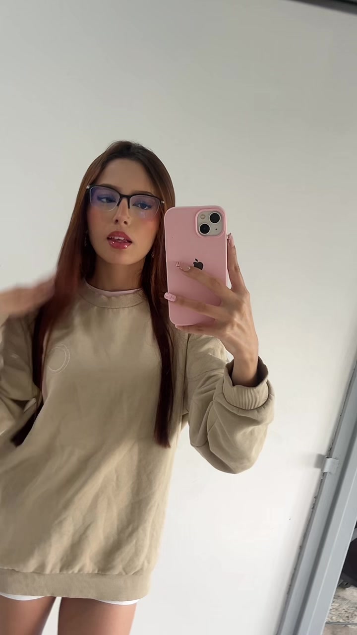@𝒂𝒔𝒉𝒍𝒆𝒚