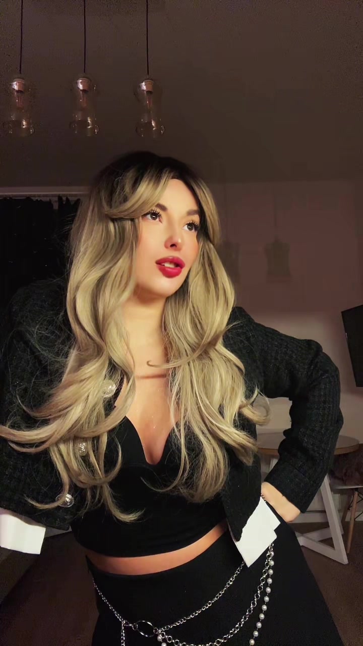 @Elinochka2000